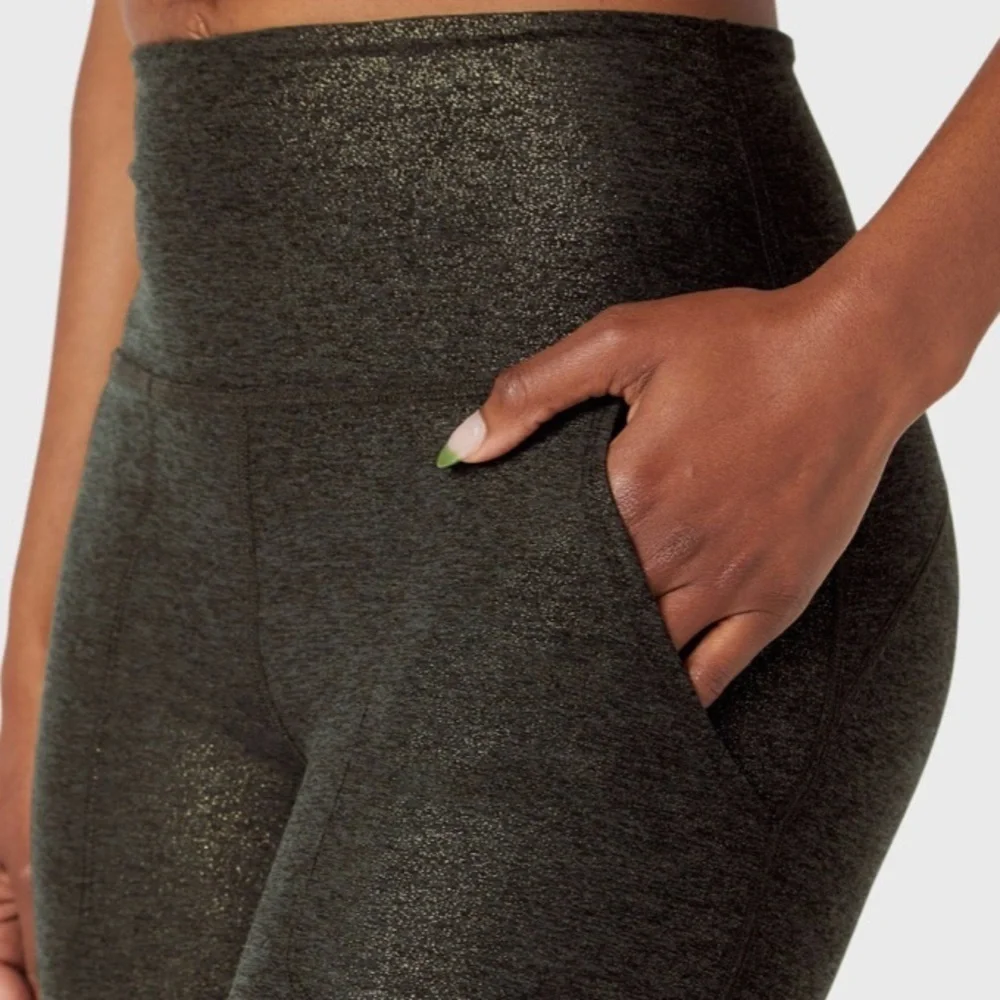 NWT Beyond Softshine All Day Foldover Flare Pants in Stardust Foil